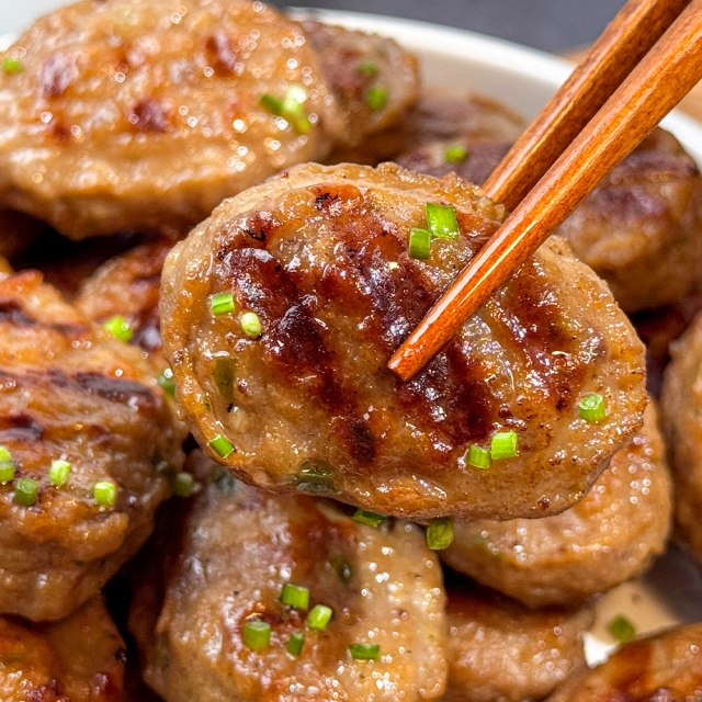 [26년전통] 국산 갈비살 떡갈비 2종 (1팩 16개)