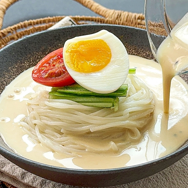 5분이면 OK! 명장 고소한 콩국수 