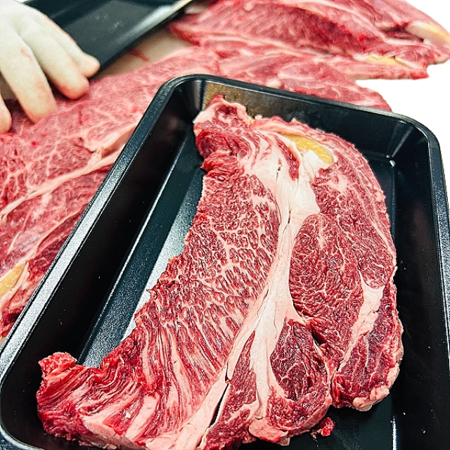 새마음푸줏간 국내산 숙성한우 암소  꽃등심 400g 