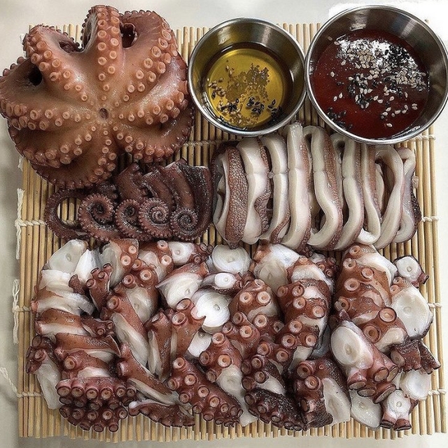 자연산 (활)문어
