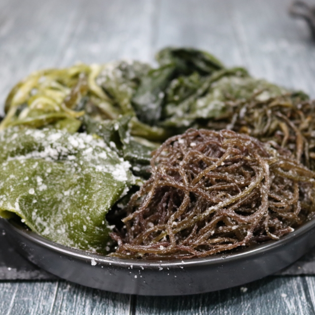 산지직송 완도 염장 톳 꼬시래기 곰피 2kg 외